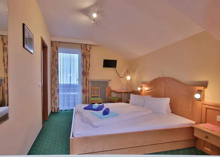 Guest house Hotel Beim Winkler Tropolach